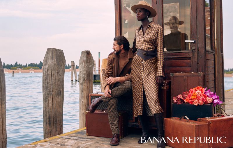 Banana Republic — Fall 2022